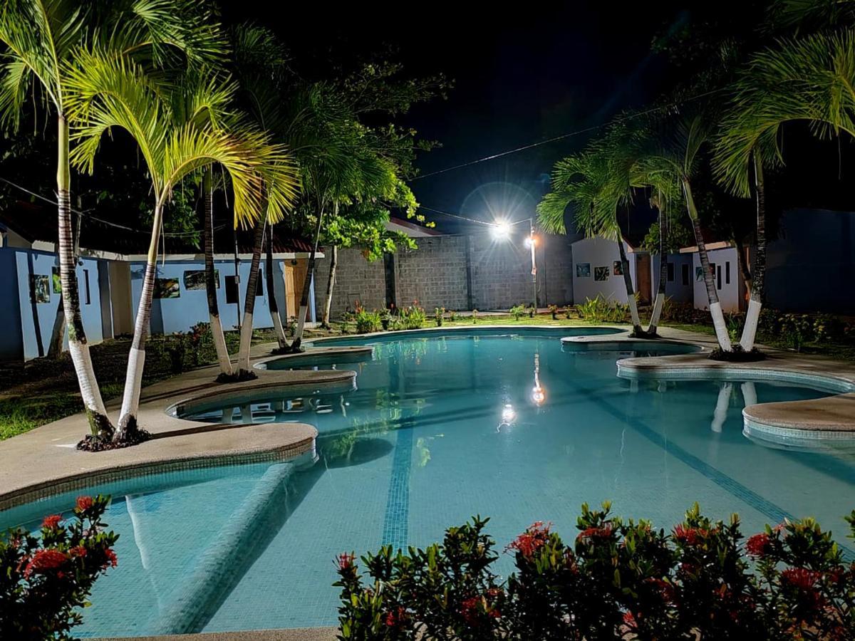 Hotel Catappa Jaco Exterior photo